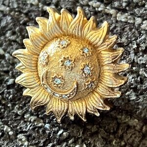 Christian Dior tack pin